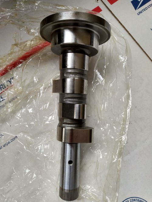 9N5858 Camshaft