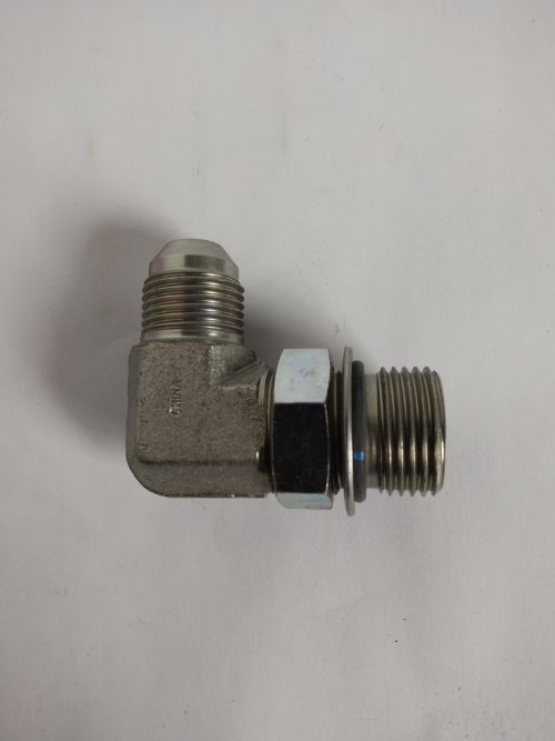 Eaton Aeroquip 2062-10-8S Hose Adapter