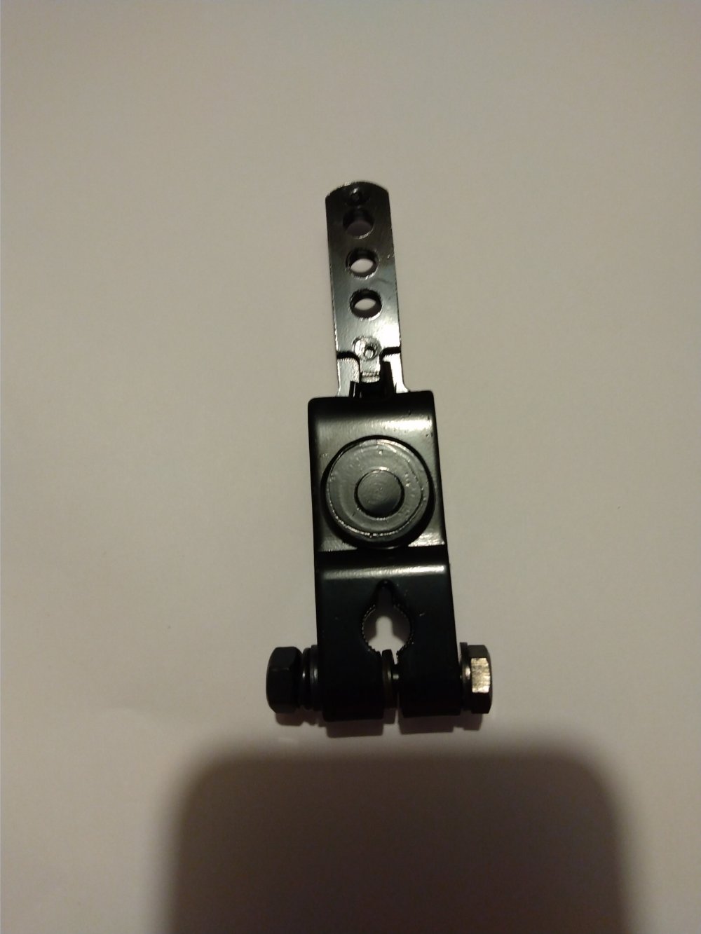 F-LE409975.jpg